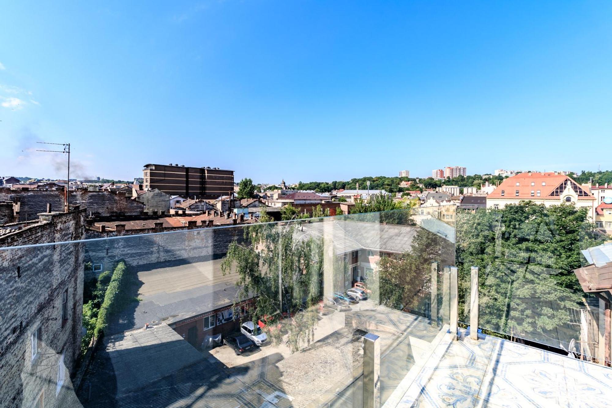 Inshiapartments On Hazova Str 4 Lviv Eksteriør bilde